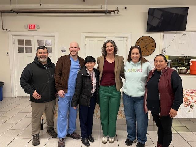 Institute residents lead outreach event at Kingston Warming Center